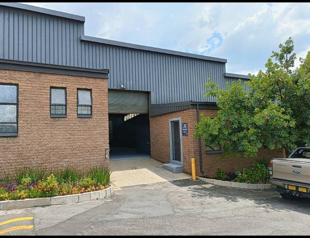 INDUSTRIAL PROPERTY TO RENT IN HALFWAY HOUSE